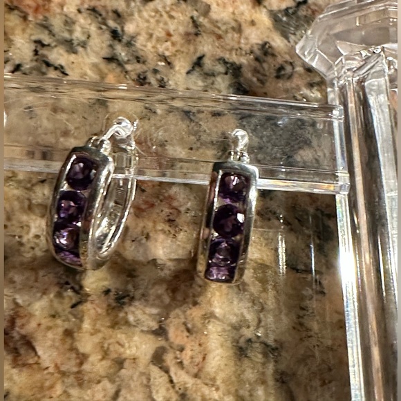 Purple gems set in sterling silver hoop earrings with lever-backs. - Picture 7 of 11